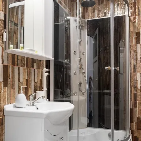 Studio With Pool Acces 아파트 *